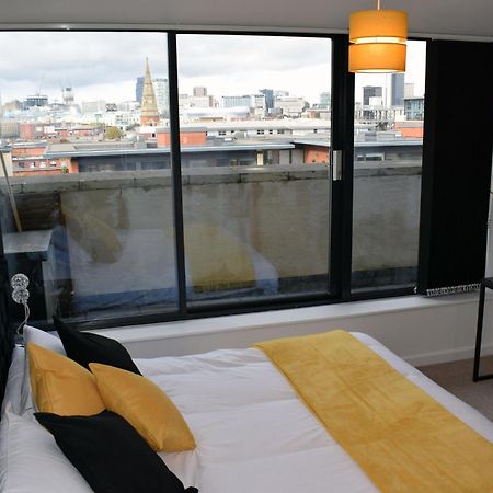 Penthouse - Amazing City Skyline Views - Balcony - Free Extra 2 Hours - Free Parking - Utilita Arena - Bullring Shopping - New St Station- Super King Size Bed Birmingam Exterior foto