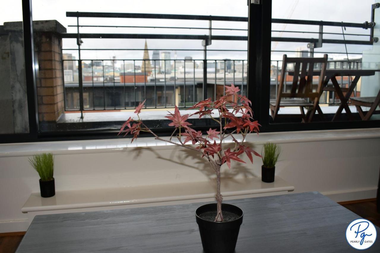 Penthouse - Amazing City Skyline Views - Balcony - Free Extra 2 Hours - Free Parking - Utilita Arena - Bullring Shopping - New St Station- Super King Size Bed Birmingam Exterior foto